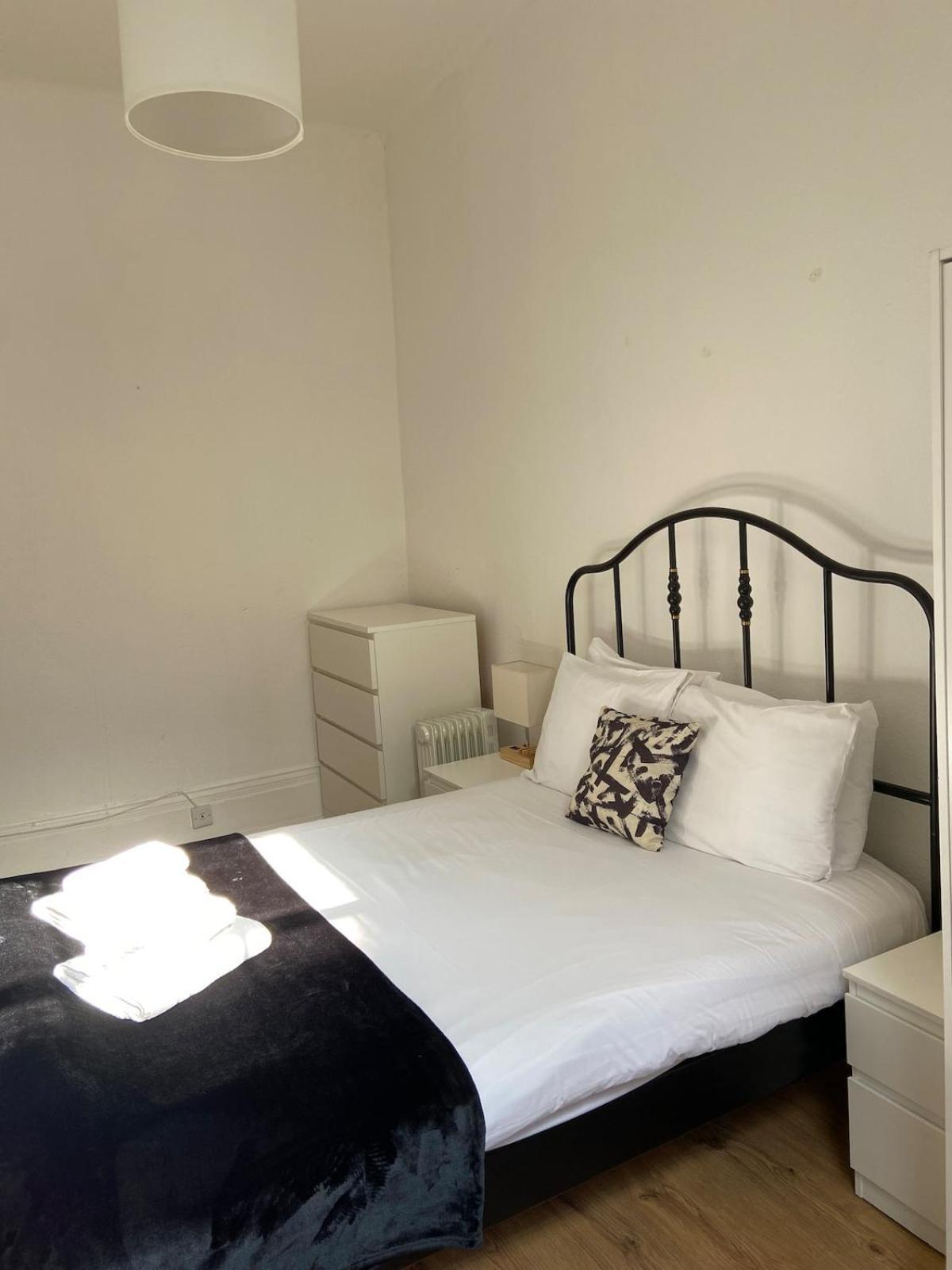 In The Heart Of Soho Apartament *